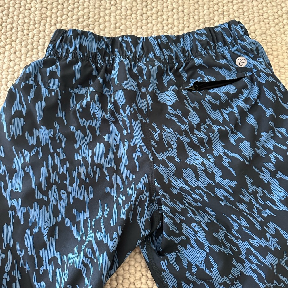 Boys Zella Camouflage Shorts in Gray and Blue Bundle. Excellent Condition! - Picture 8 of 11